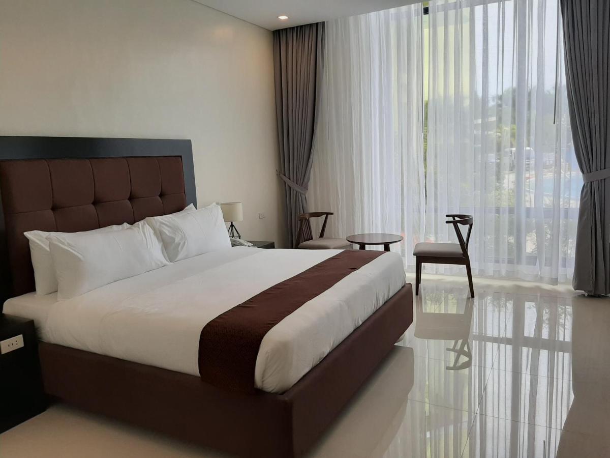 Winrich Hotel Mactan Exterior foto